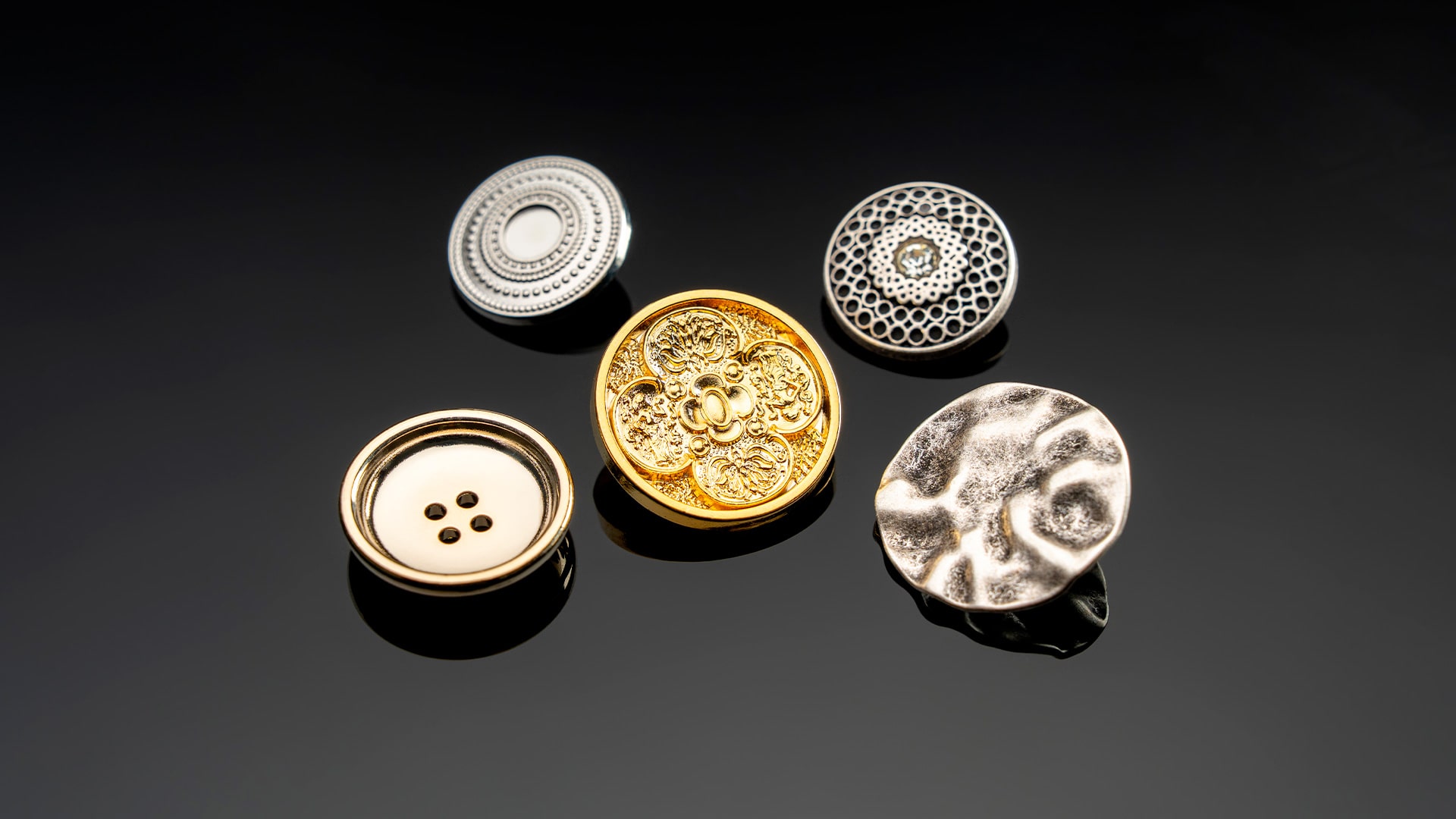 Bottoni da Cucire Prodotti da Real 1976