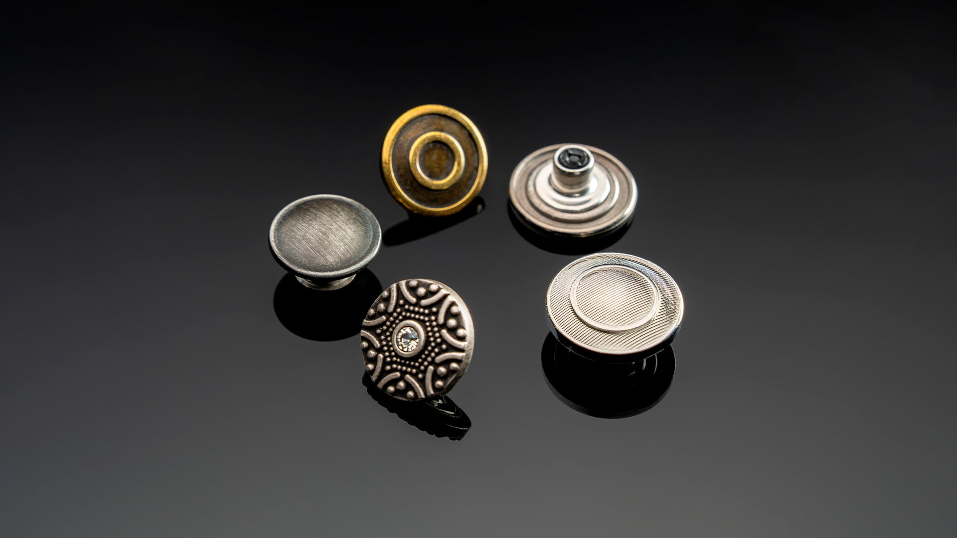 Bottoni Jeans Prodotti da Real 1976